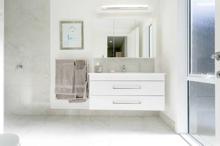 27 Marabou Crescent Nukuhau_9