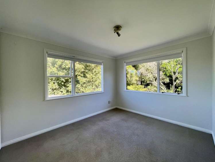 29 Marina Road Torbay_12