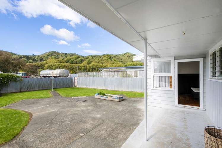 28 Cliff Road Te Karaka_23
