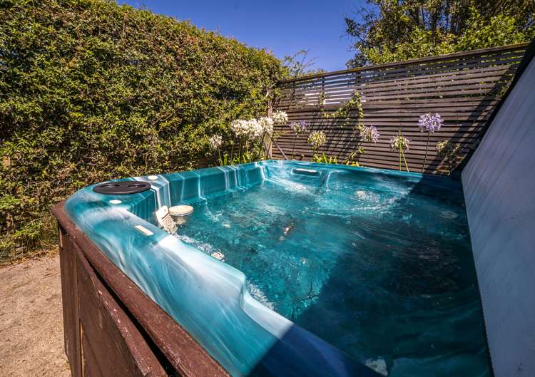 283 The Ridgeway Stoke_19