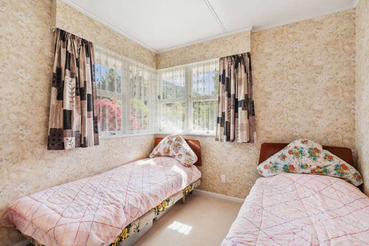 111 Dip Road Kamo_11