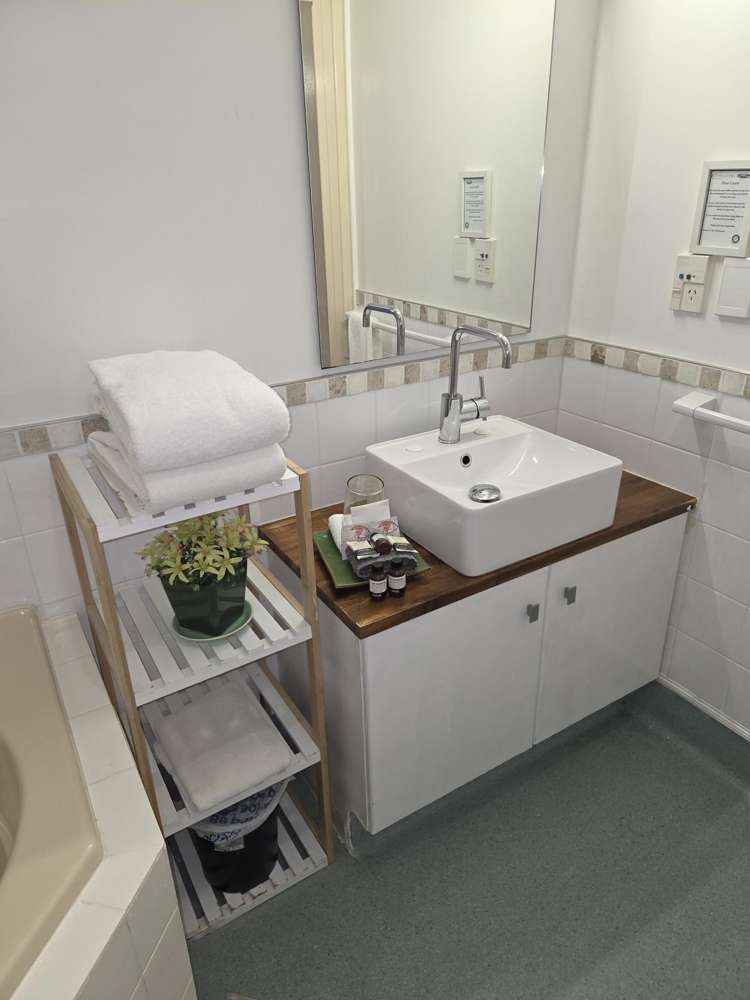 134 Lake Terrace Taupo_8