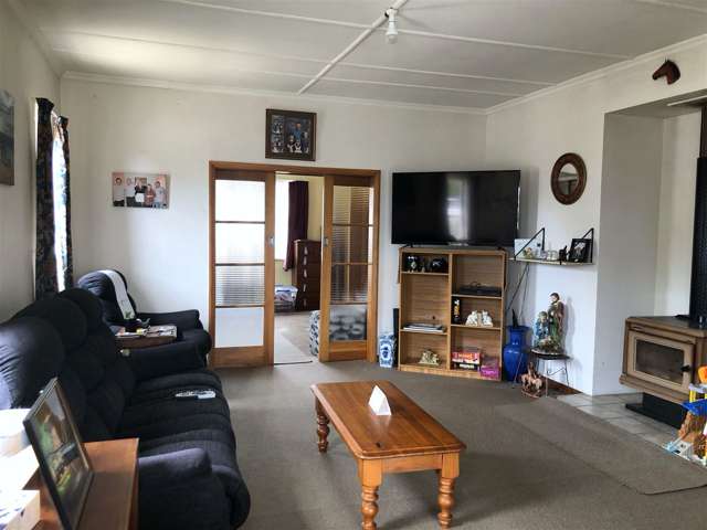 36 Hospital Street Dannevirke_2