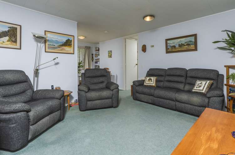 27 Starveall Street Brightwater_4