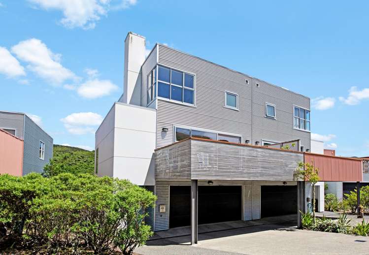 35 Saddleback Grove Karori_29