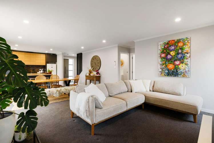 93 Scott Street 11373_13