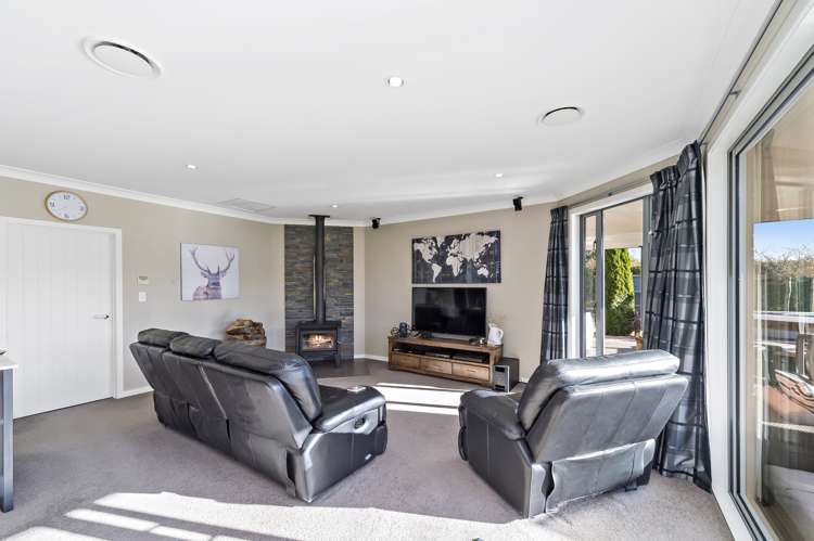 70 Stott Drive Darfield_10