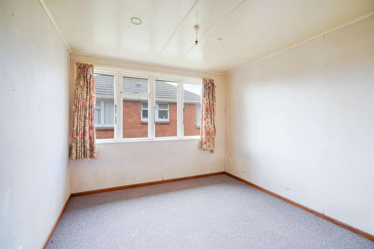 300 Conyers Street_5