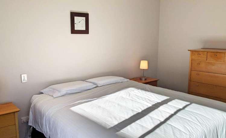 21 Somerset Terrace Stoke_11