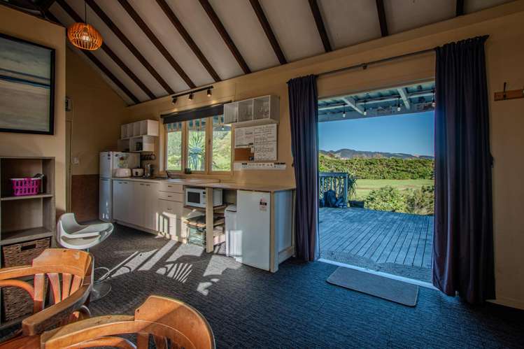 9 Tui Street Ahipara_15