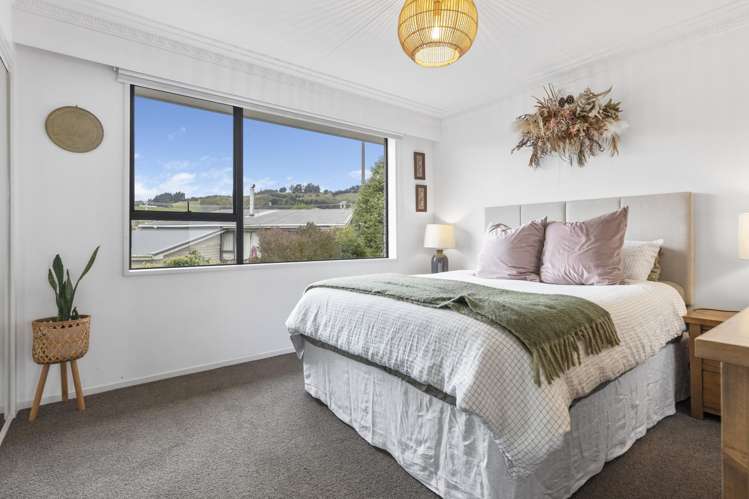 8 Clariton Avenue Green Island_14