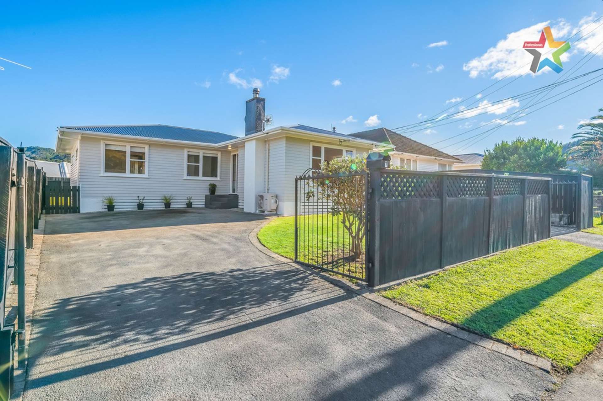 7 Ruthven Road Wainuiomata_0