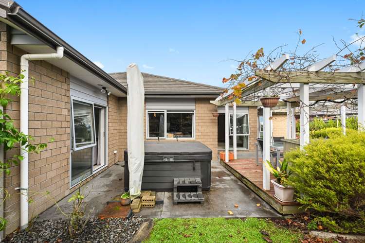 75 Moonlight Drive Rototuna North_16