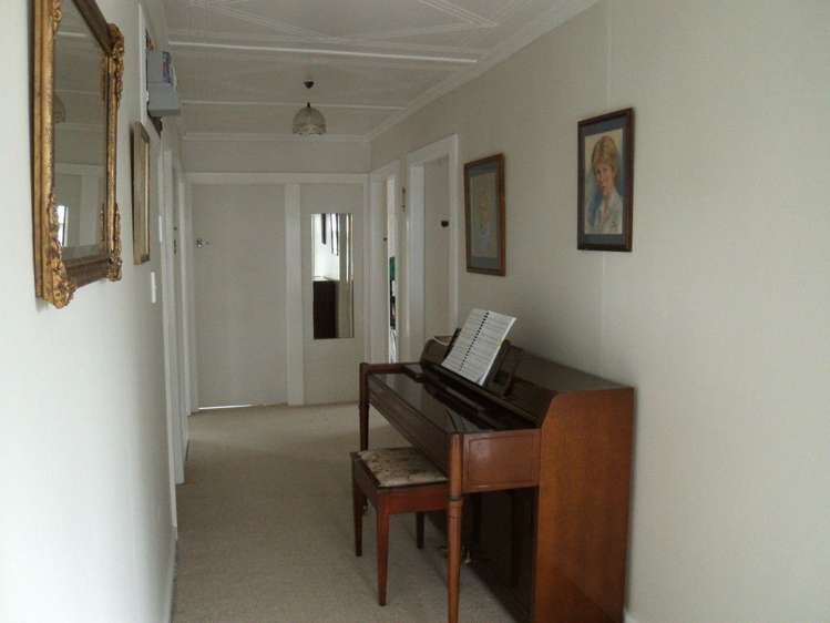 54 Frances Street Balclutha_13