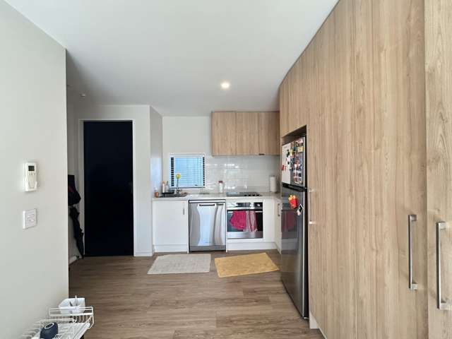 2/50 Plunket Street 10222_2