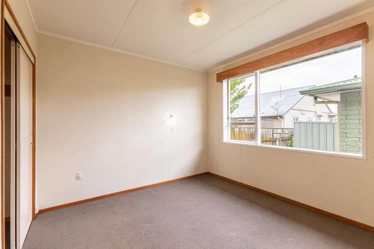 4C Princess Street Dannevirke_5