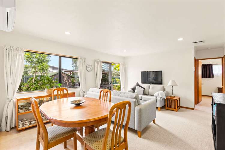 102 Beach Road Te Atatu Peninsula_5