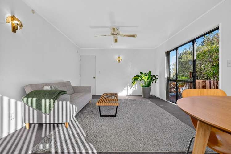 1/30 Savoy Road Glen Eden_11