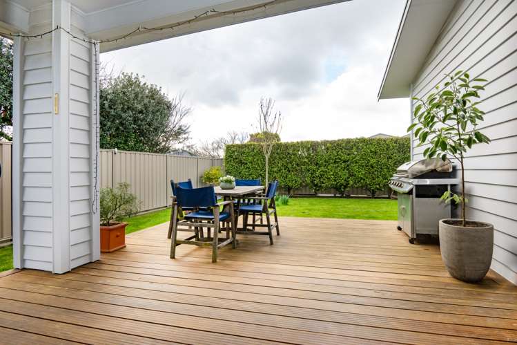 10 Anna Lane Raureka_9