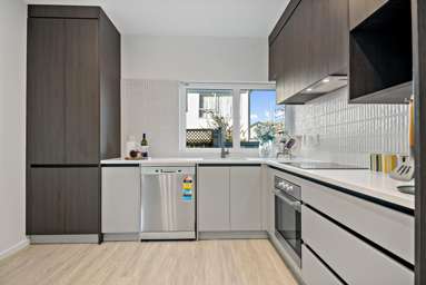 Unit 5/16D Dallinghoe Crescent_4