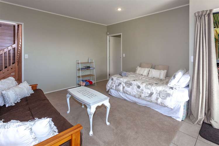 17 Emmerdale Drive Hahei_22