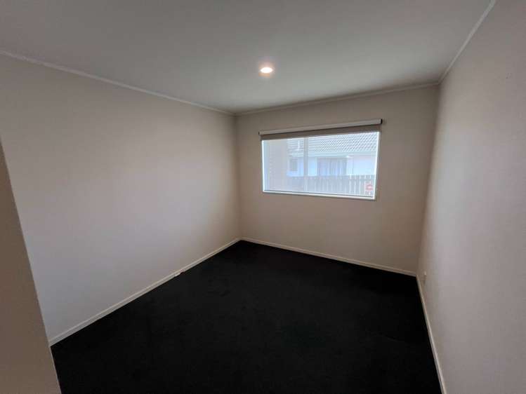 15 Milan Drive Glen Eden_12