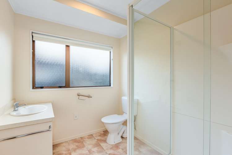 28/18 King Street Petone_14