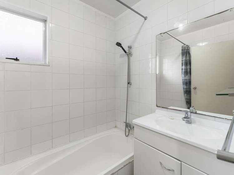 9b Gloucester Road Manurewa_9