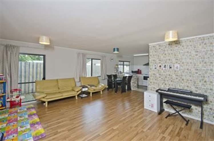 5 James Cook Drive Welcome Bay_4