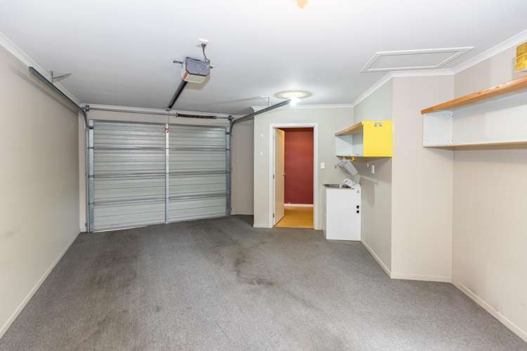 9j Denver Place Hamilton East_22