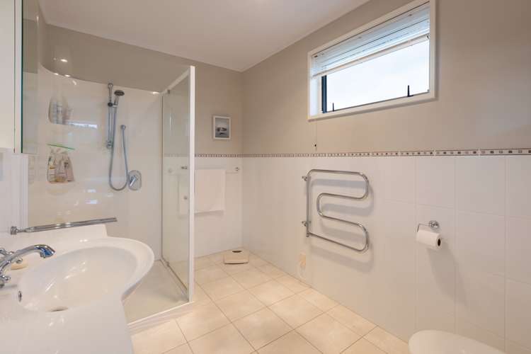 68 Forrester Drive Welcome Bay_24