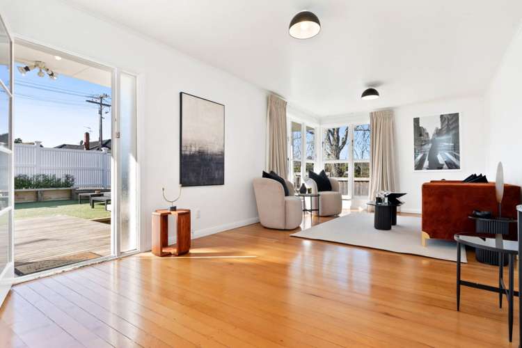 28 Weybridge Crescent Glen Innes_9