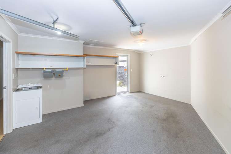 9j Denver Place Hamilton East_21