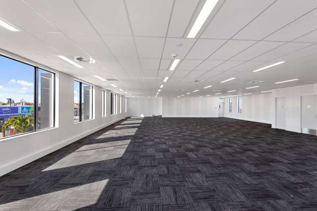 East/87 Riccarton Road Riccarton_4
