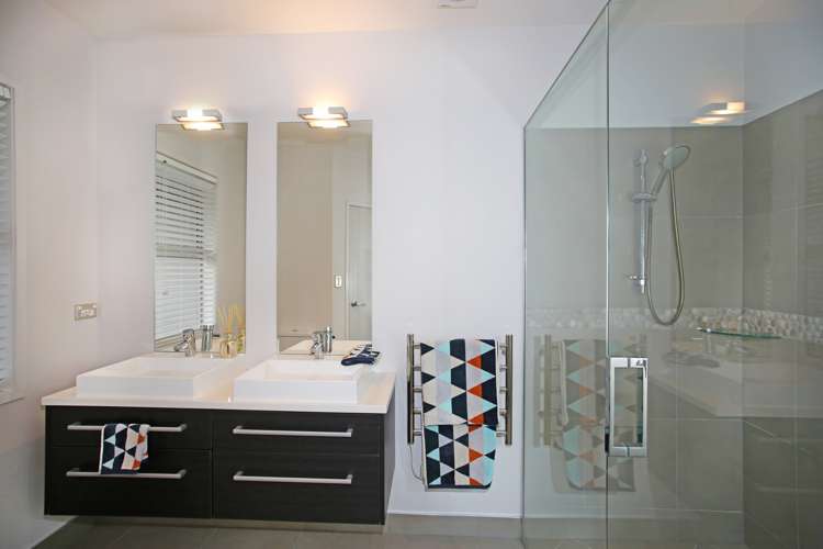 417b Glenbrook Beach Road Glenbrook_10