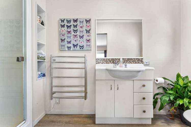 285 Hobsonville Road Hobsonville_16