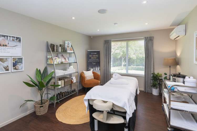 61 Brookwater Avenue Northwood_17