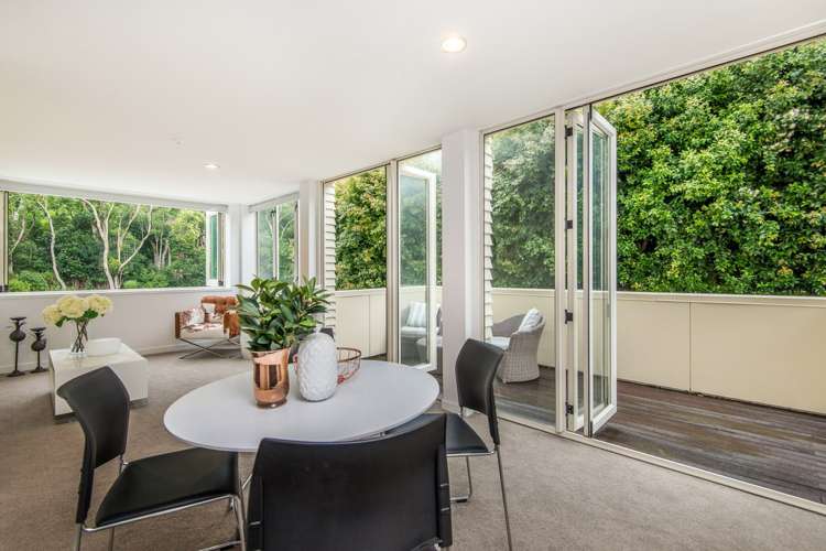 20/27 Birdwood Crescent Parnell_5