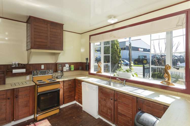 68 Awapuni Road Awapuni_6