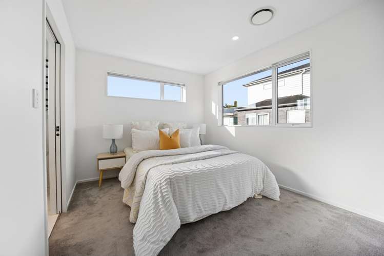 42D Kinross Street Blockhouse Bay_13