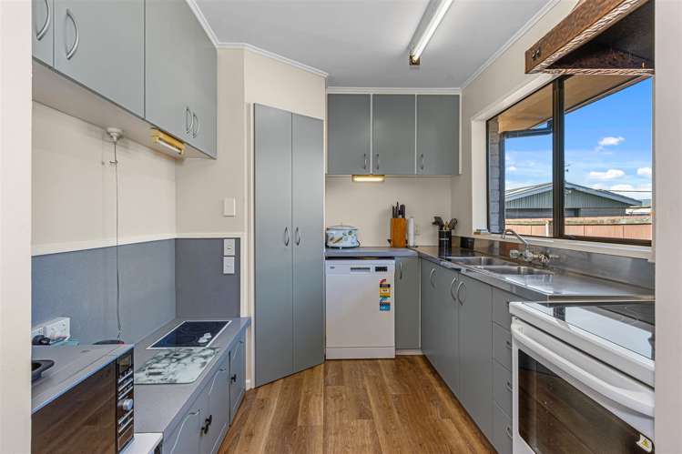 23 Oriana Crescent Hornby_5