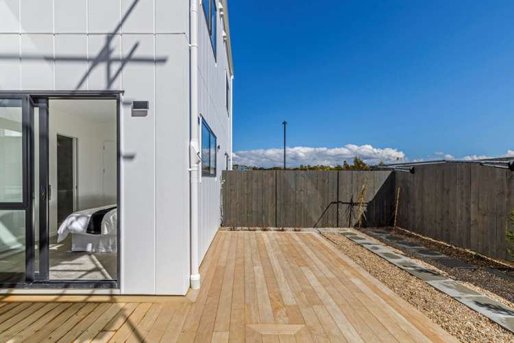 11 Green Bamboo Road Hobsonville_20