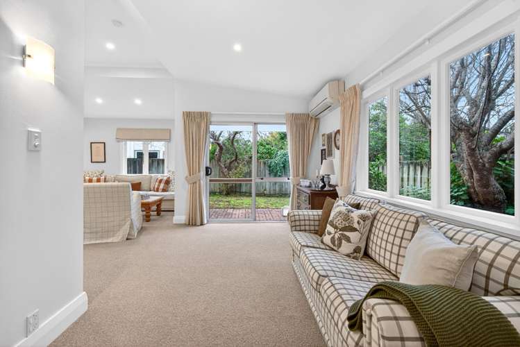2 Ngaio Street Eastbourne_11