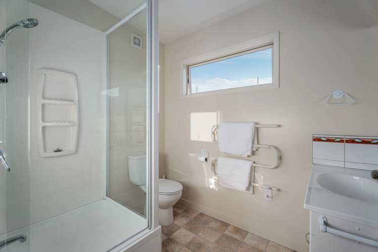 9 Bob Lee Place Wanaka_17