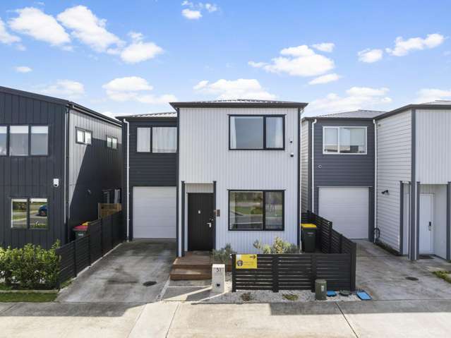 Stunning Standalone Home in Prime Karaka Location