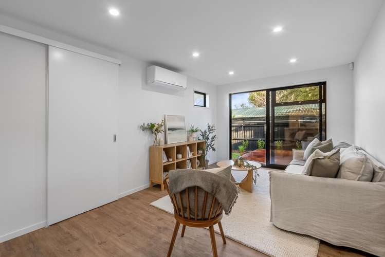 1-4/12 James K Baxter Place_3