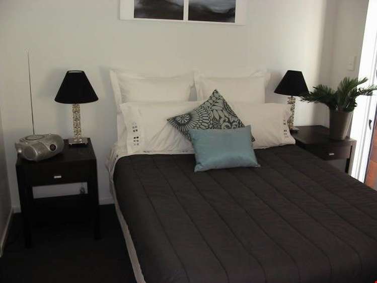 E5/71 Spencer Road Oteha_0