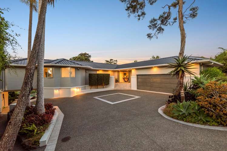 14 Oscar Road Greenhithe_17