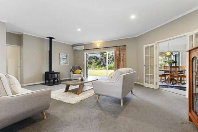 249 Forest Hill Road Waiatarua_2