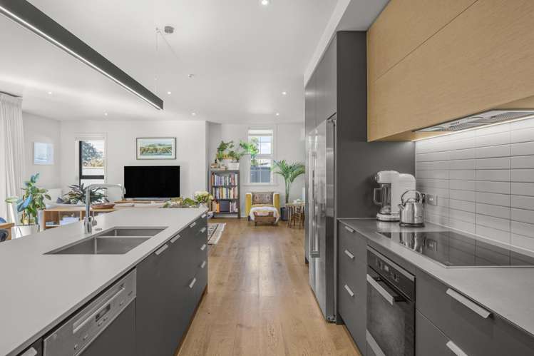42C Nelson Street Petone_8